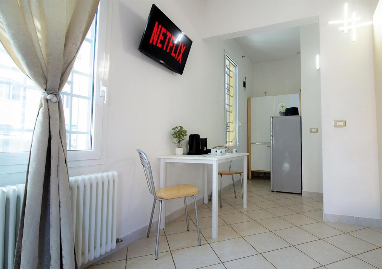 Athena Rooms - Parcheggio Privato Bolonia Exterior foto